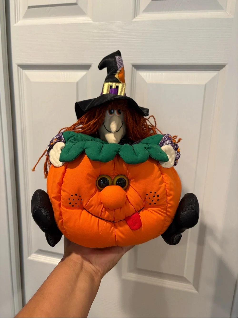 Vintage 1998 Silly Pumpkin Witch Candy Plush Nylon Basket EUC